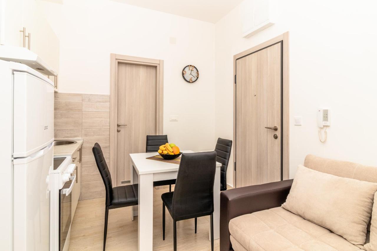 Apartment Mini Condo Meljine ヘルツェグ・ノヴィ エクステリア 写真